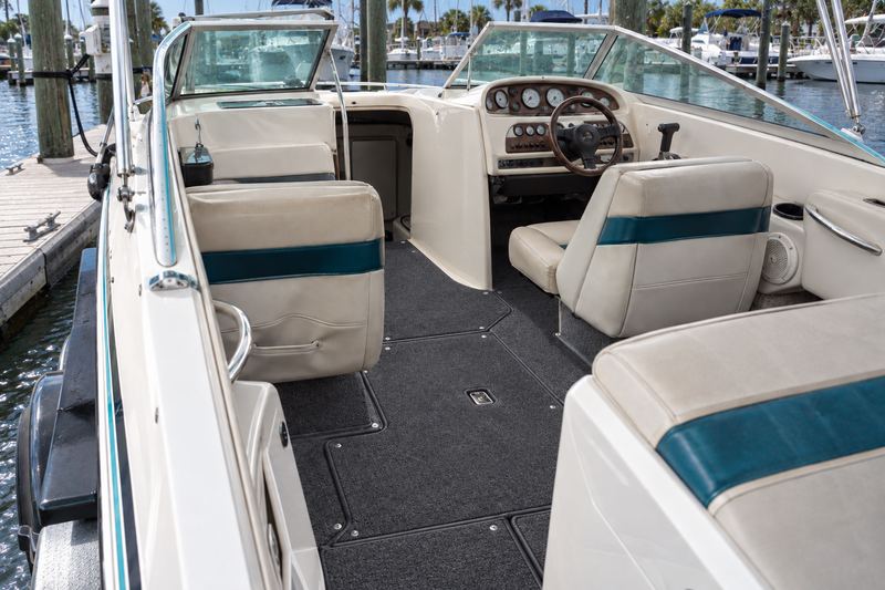 26 ft bowrider, new snap-in charcoal carpet