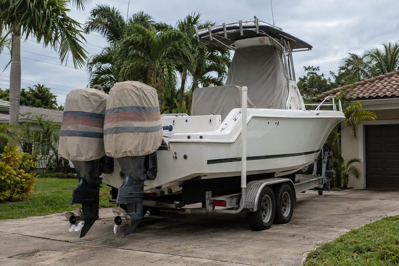 27 ft center console, worn console covers