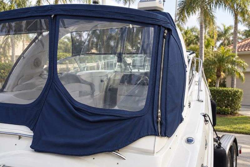 34 ft express cruiser, new fitted navy cover