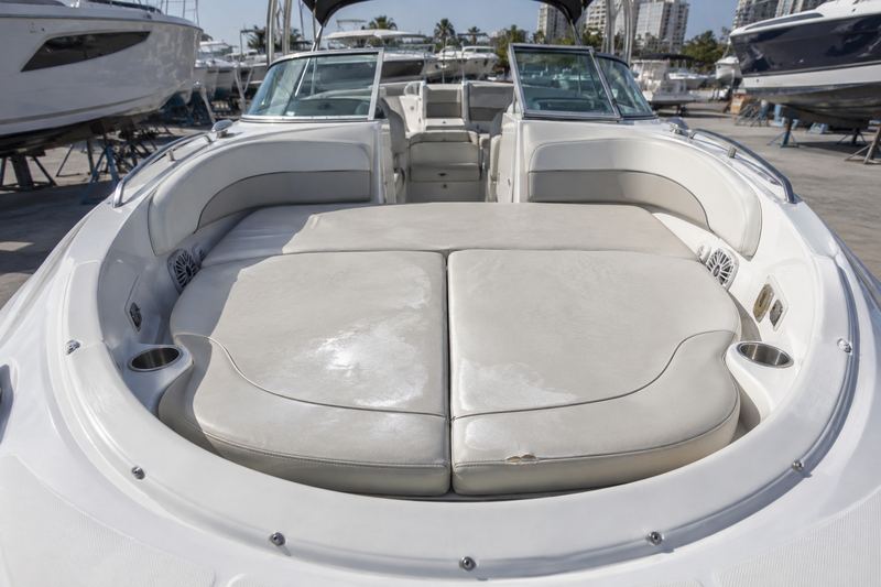 27 ft dual console, worn cushions