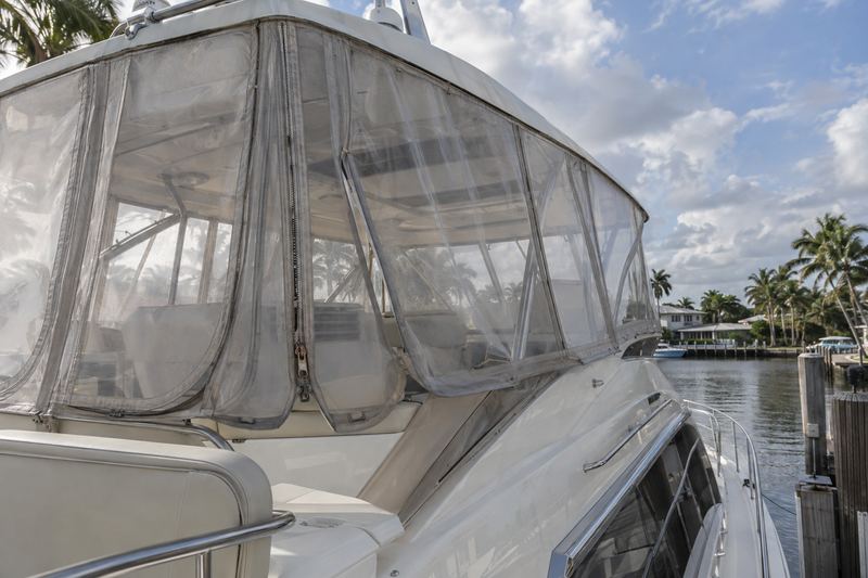 52 ft yacht, worn clear enclosure