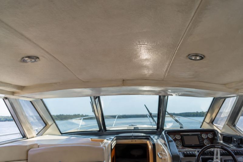 40 ft cruiser, worn headliner