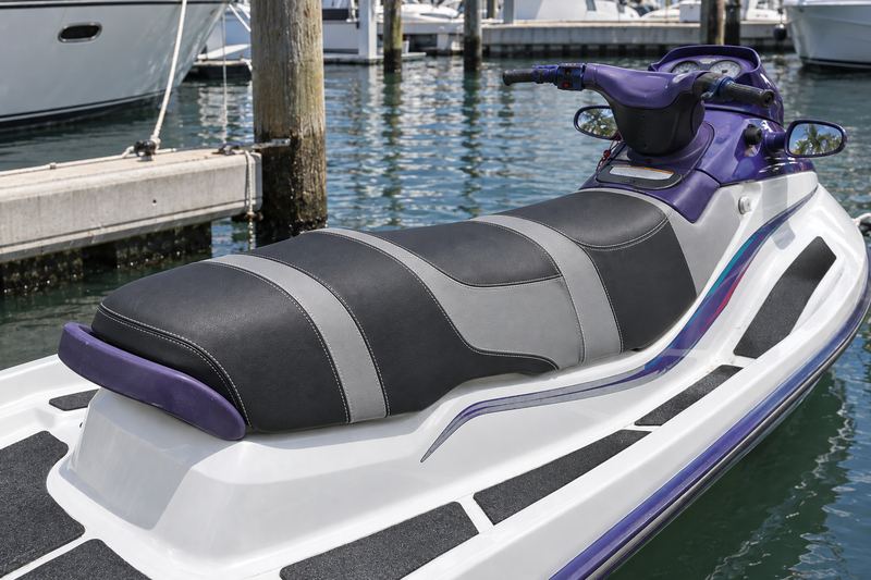 Three-seater jet ski, new seat in black and grey with grip texture